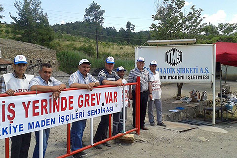 Krom işçisi madene inmedi