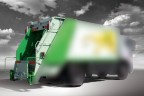 ÇÖP KAMYONUNDA SIKIŞAN TEMİZLİK İŞÇİSİ ÖLDÜ