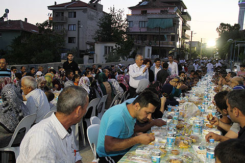 Gönül sofrası Sevindik’te kuruldu