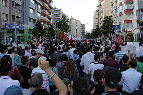 Gösteri yürüyüşü ve toplanma yerleri belirlendi