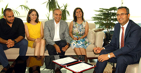 denizli-mehmet-ali-bayraktar-okul-protokolu-ic