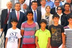 Bakan Amca’dan bayram harçlığı