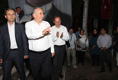 Başkan Zolan Tavas’ta