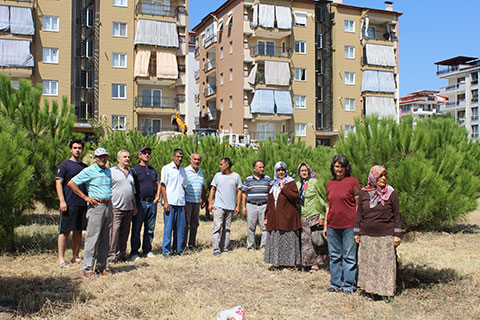 Adalet Mahallesi’nde ağaç nöbeti