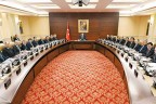 Kulislerde bakan toto oynanıyor
