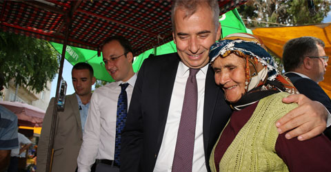 denizli-ak-parti-miting-osman-zolan-ic