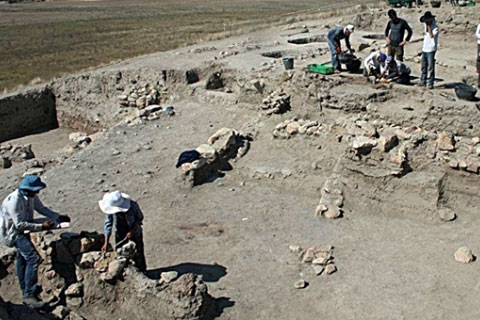 Beycesultan’da kazılar devam ediyor