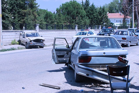 Çivril’de korkutan kaza