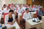 İsteme istemeye seçtiler