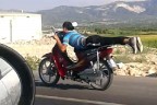 Motosiklet üzerinde ölümle dans
