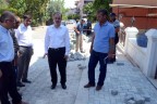 Kaldırım taşları yenileniyor