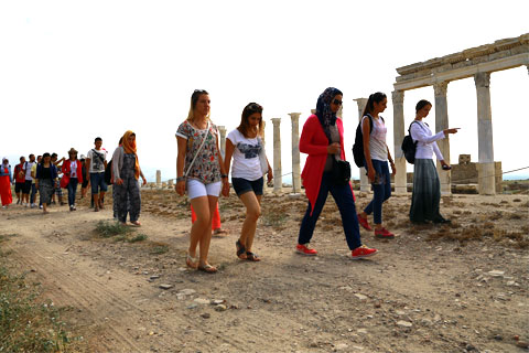 Laodikya’ya hayran kaldılar