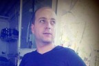 Evinin bahçesinde intihar etti