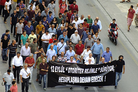 12 Eylül kurbanlarını andılar