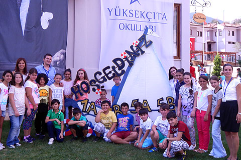 Yüksekçıta şarkılarla karşıladı