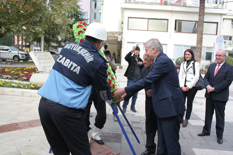 Yıldönümü kutlamasında davet krizi
