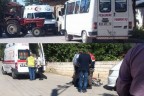 Yaralı almaya giden ambulans kaza yaptı
