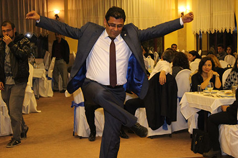 İlhan’ın zafer zeybeği