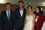 Zeybekci Ailesi’nin mutlu günü
