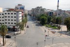Denizli’de meydan ve caddeler boş kaldı