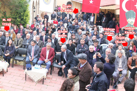 Aday adaylarının geçit töreni