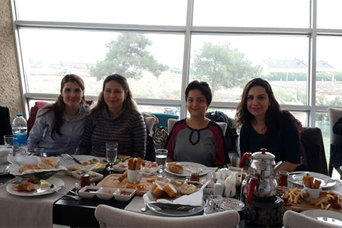 DEKSAD kadın dişhekimlerini buluşturdu