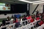 Profesörden PEV öğrencilerine ders