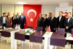 Tekden öğretmenleri unutmadı