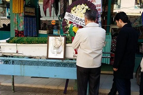 Genç Oğuzcan’a gözyaşı