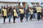Halaylı türkülü YÖK protestosu