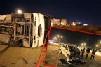 2 trafik kazasında 1 ölü, 20 yaralı var