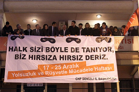 Polis indirdi yenisini astılar