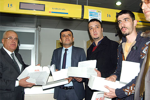 İmzalar ayakkabı kutularıyla gönderildi