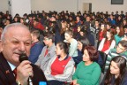 İşaret diliyle ihracat yapan işadamı