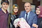 Pamukkale Belediye Başkanı Gürlesin 4. kez baba oldu