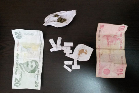 Sokak satıcılarına suçüstü