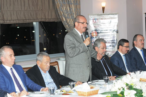 VALİ KOCATEPE HAYIRSEVERLERLE BİR ARAYA GELDİ