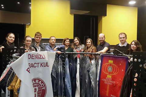 Rotaractlar Kaynak Tekstil’i gezdi