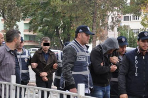 Çivril’de hırsızlık yapan 3 kişi yakalandı
