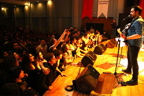 Genç Denizli Müzik Kulübü coşturdu
