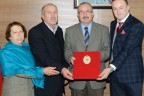 Babasının anısını yaşatacak