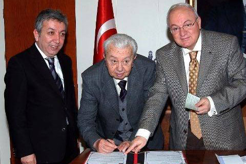 Yaşar Kımıl vefat etti
