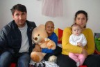 Küçük Şahin yaşamak için yardım eli bekliyor