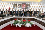 AK Parti’de temayül yoklaması var