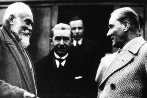 ATATÜRK DENİZLİ’DE