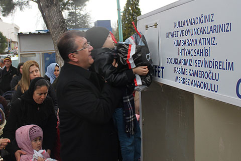 Sokakta üşüyenler için örnek proje