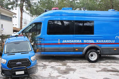 Jandarmaya mobil karakol