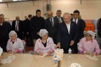 Güne işçilerle başladı