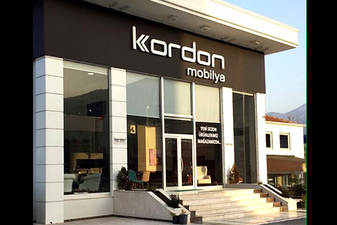 Konfora ve şıklığa Kordon’da dokunun