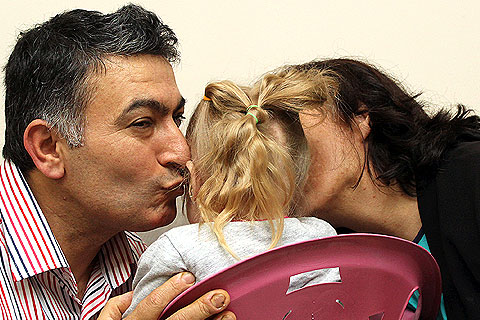 Evlerine melek geldi